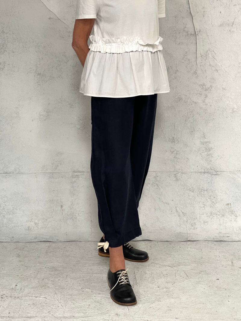 Harriet Pant in Navy Linen