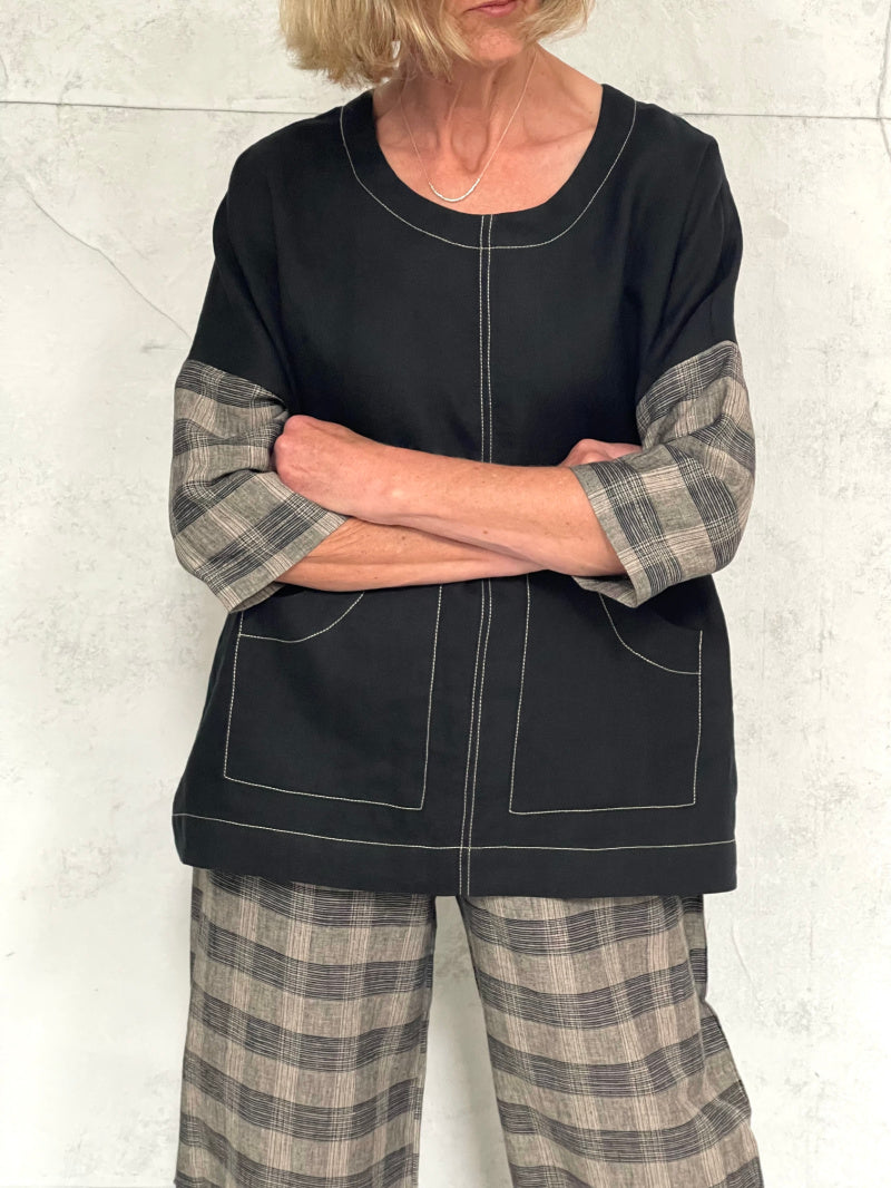 Harvest Top with New Front Pocket Detail in Black Linen with Plaid Sleeve