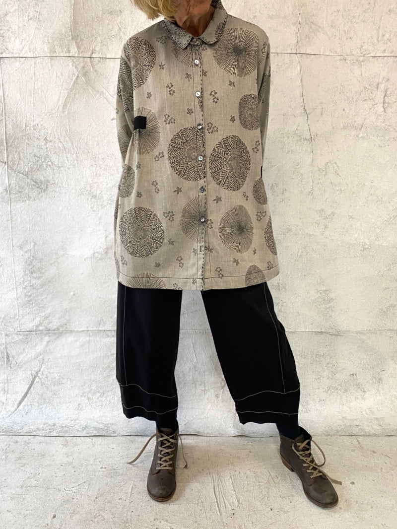 Grace Pant in Black Stretch Cotton With Natural Contrast Topstitch